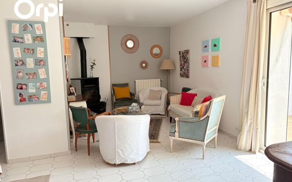 Maison à vendre    7 pièces •  Marennes