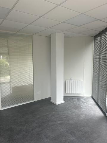 EXCLUSIVITE - BUREAUX REFAITS A NEUF - A LOUER - 50 m2 - CENTRE VILLE DE SOISSONS