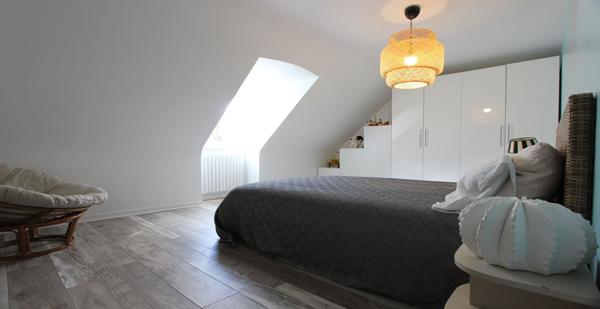UNE BELLE DEMEURE À LA RÉNOVATION QUALITATIVE. - L'agence Immobilier & Associés
