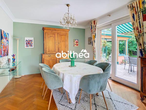 MAISON AGREABLE de 230 m2