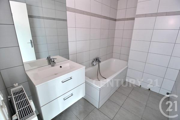 Appartement F3 à vendre  3 pièces - 73,70 m2 ST AVOLD - 57