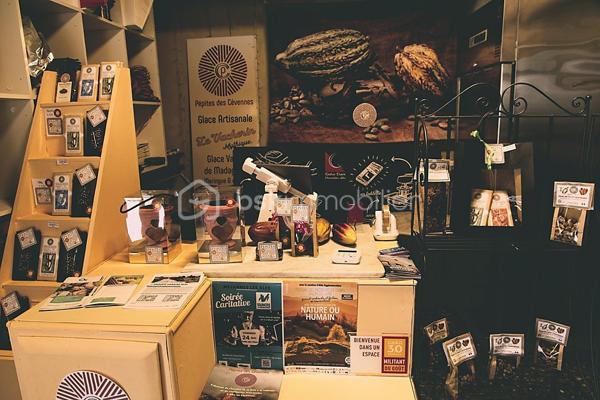 Local commercial de 120 m²