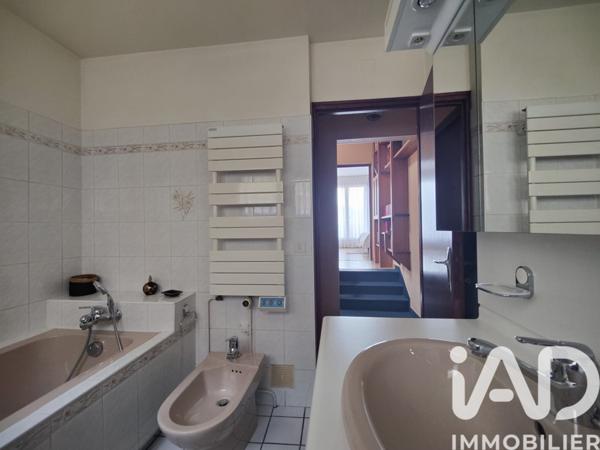 Maison à vendre 7 pièces 163 m² Beure