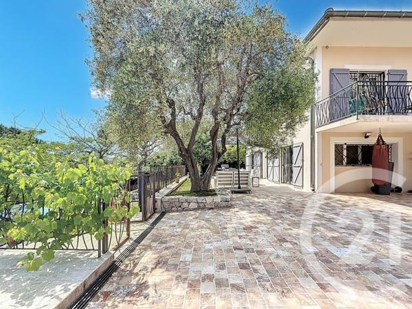 Maison à vendre  6 pièces - 152,79 m2 ANTIBES - 06
