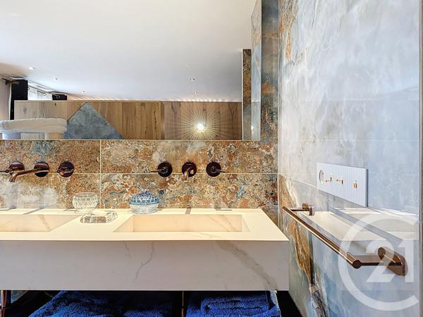 Maison à vendre  6 pièces - 152,79 m2 ANTIBES - 06