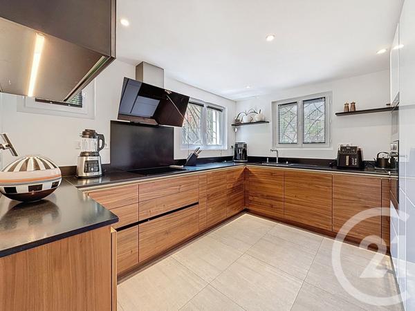 Maison à vendre  6 pièces - 152,79 m2 ANTIBES - 06