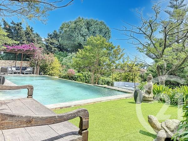 Maison à vendre  6 pièces - 152,79 m2 ANTIBES - 06