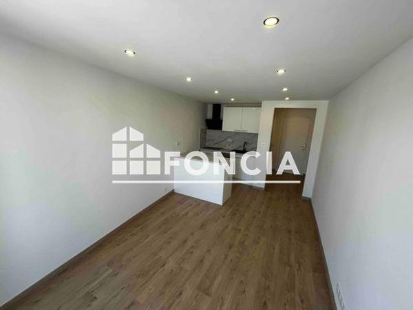 Location Studio 23.2 m² - 7 AVENUE DE LA BARONNE Cannes 06400