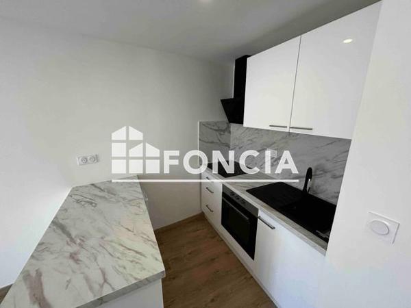 Location Studio 23.2 m² - 7 AVENUE DE LA BARONNE Cannes 06400