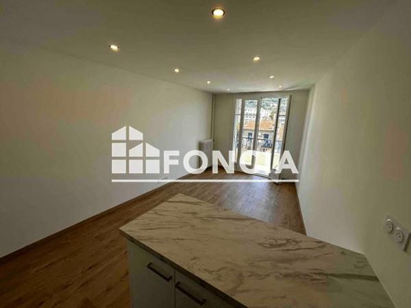 Location Studio 23.2 m² - 7 AVENUE DE LA BARONNE Cannes 06400