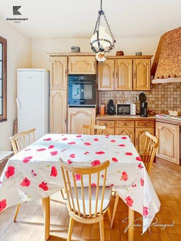 MOULIETS ET VILLEMARTIN