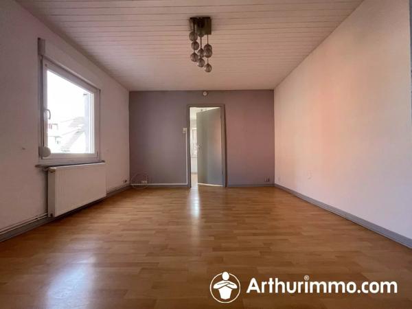 Vente                                                      Appartement
                        
                     2 pièces                      39 m2                     à Seloncourt