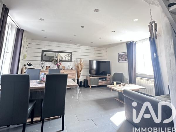 Maison à vendre 4 pièces 1 900 m² Puchay