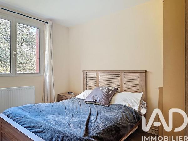 Appartement à vendre 2 pièces 55 m² Sainte-Geneviève-des-Bois