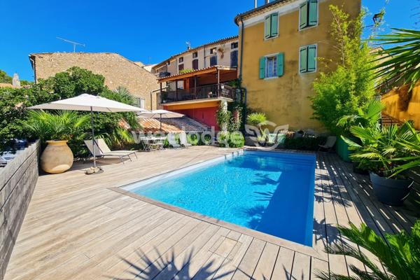 Maison à vendre 9 pièces de 278 m² à Villeneuve