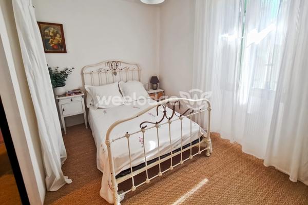 Maison à vendre 9 pièces de 278 m² à Villeneuve