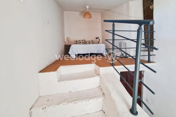 Maison à vendre 9 pièces de 278 m² à Villeneuve