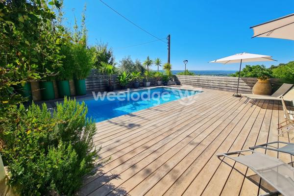 Maison à vendre 9 pièces de 278 m² à Villeneuve