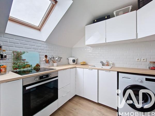 Location studio 30 m² Pringy