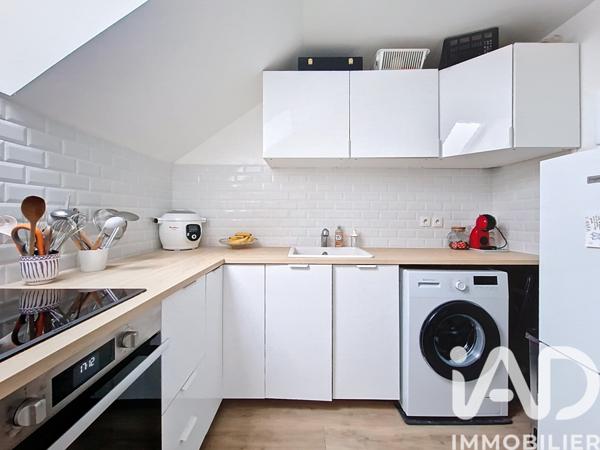 Location studio 30 m² Pringy