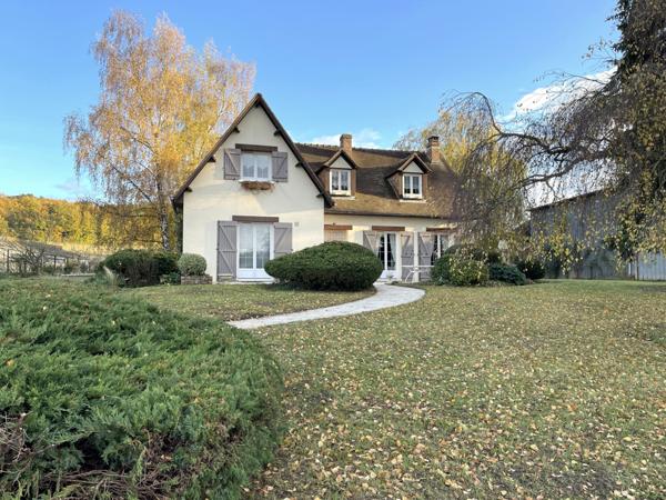 Maisse (91720) Maison 5 chambres, sous-sol total + 2 hangars pour activité professionnelle ou stockage