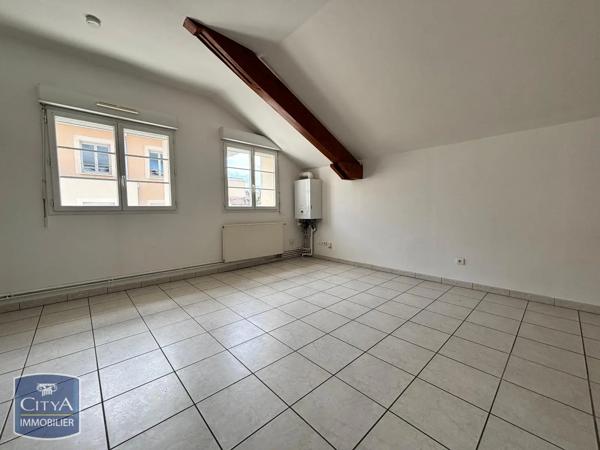 Appartement à louer 2 pièces 42.96m² Château-Thierry (02400)