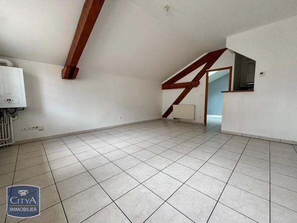 Appartement à louer 2 pièces 42.96m² Château-Thierry (02400)