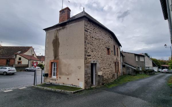 Maison à vendre    7 pièces •  Parsac