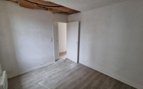 Maison à vendre    7 pièces •  Parsac