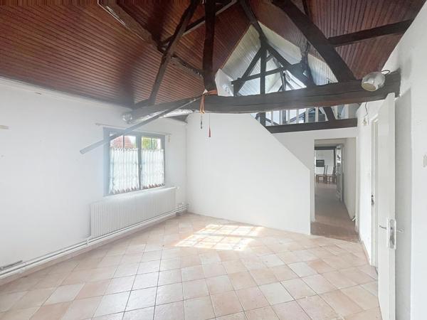 Vous êtes en quête de votre chez vous, mais pas que.... Ce bien est le vôtre !