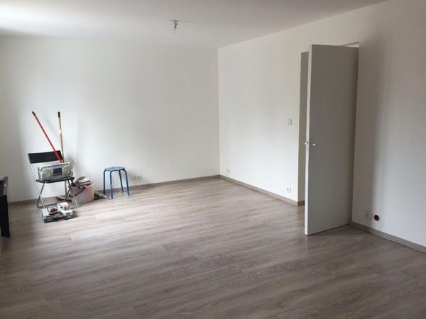 Maison La Ferte Saint Aubin 3 pièce(s) 60 m2