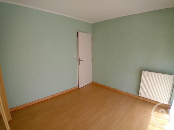 Appartement F4 à vendre  5 pièces - 100,10 m2 ST QUENTIN - 02