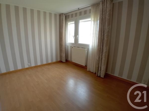 Appartement F4 à vendre  5 pièces - 100,10 m2 ST QUENTIN - 02