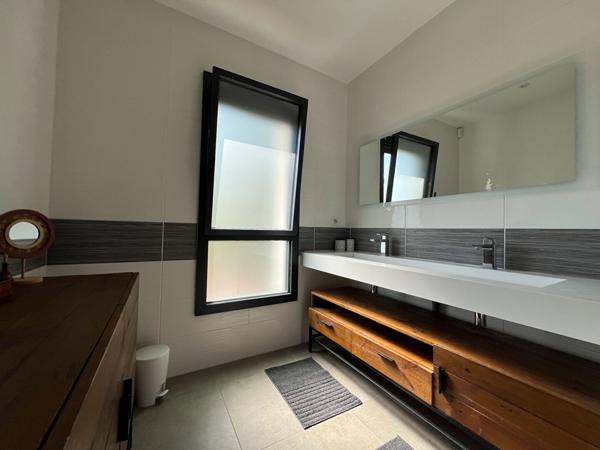 Maison contemporaine de 162 m² à vendre à Crégy-lès-Meaux - Grand standing