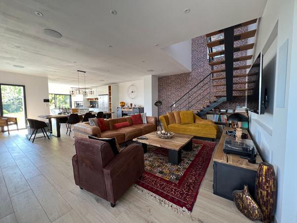 Maison contemporaine de 162 m² à vendre à Crégy-lès-Meaux - Grand standing