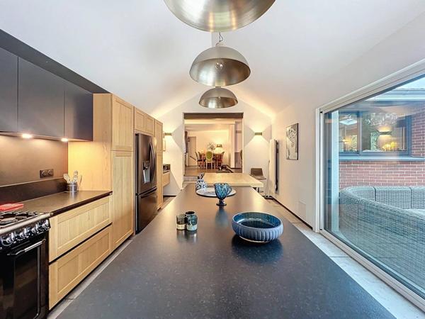 Maison 7 pièces 184m2