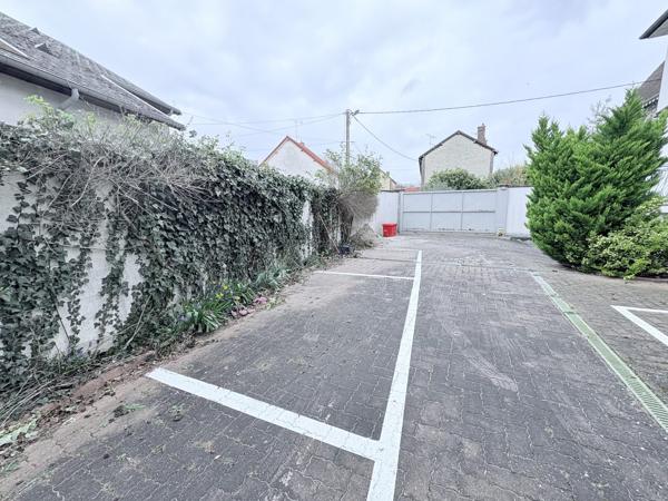 Immeuble de rapport 377 m2 – Hyper centre Romilly sur Seine