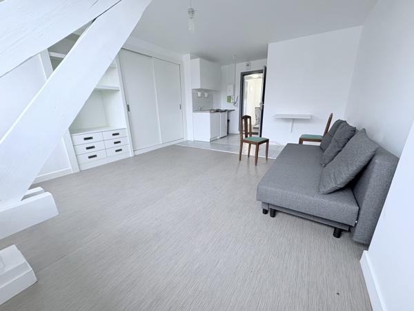 Immeuble de rapport 377 m2 – Hyper centre Romilly sur Seine