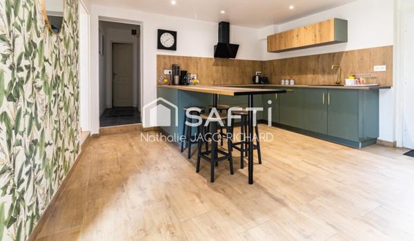 Belle maison familiale de 180m² rénovée dans un écrin de verdure - Lembras.