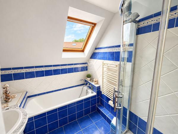 Maison individuelle Chanteloup Les Vignes 5 pièce(s) 116 m2 367 500 € **  - Référence  1163