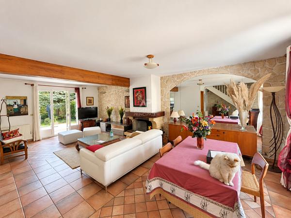 Maison individuelle Chanteloup Les Vignes 5 pièce(s) 116 m2 367 500 € **  - Référence  1163