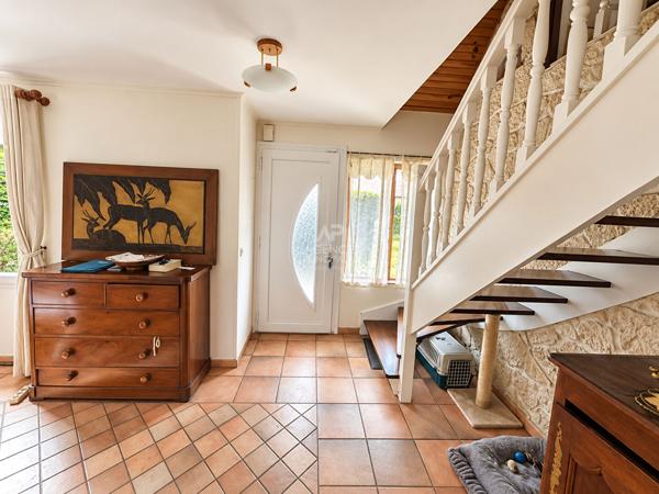 Maison individuelle Chanteloup Les Vignes 5 pièce(s) 116 m2 367 500 € **  - Référence  1163