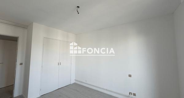 Location Appartement 4 pièces 86.6 m² - Perpignan 66100