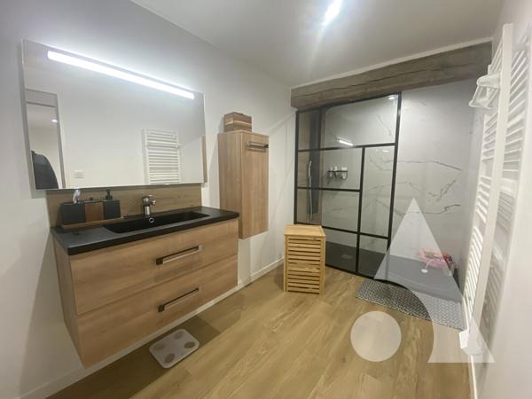 Maison 5 pièces 176.77 m2