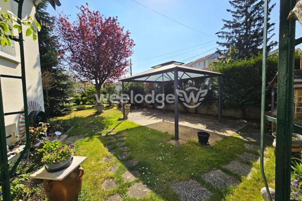 Maison à vendre 5 pièces de 161 m² à Conflans-Sainte-Honorine