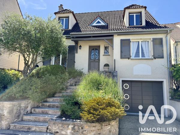 Maison à vendre 6 pièces 156 m² Vaux-le-Pénil
