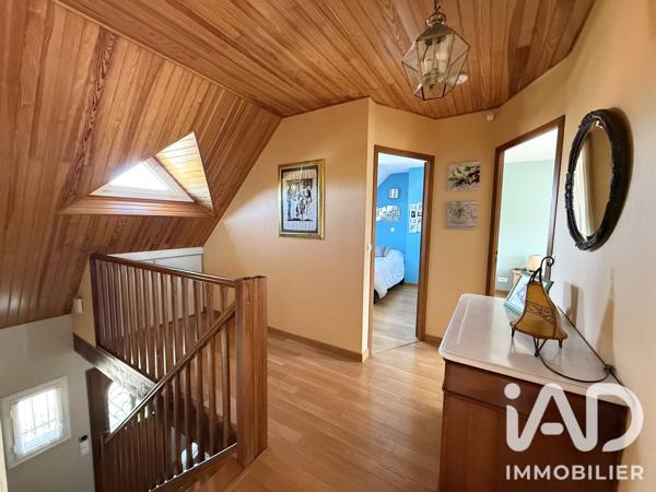 Maison à vendre 6 pièces 156 m² Vaux-le-Pénil