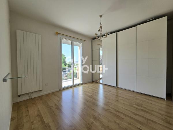 Maison à vendre de 5 pièces de 132.37 m² sur un terrain de 1016 m2