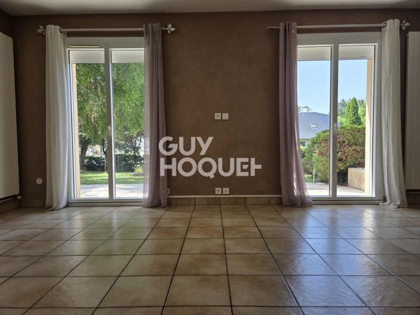 Maison à vendre de 5 pièces de 132.37 m² sur un terrain de 1016 m2