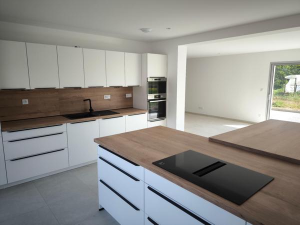 Maison neuve RE2020 proche des plages